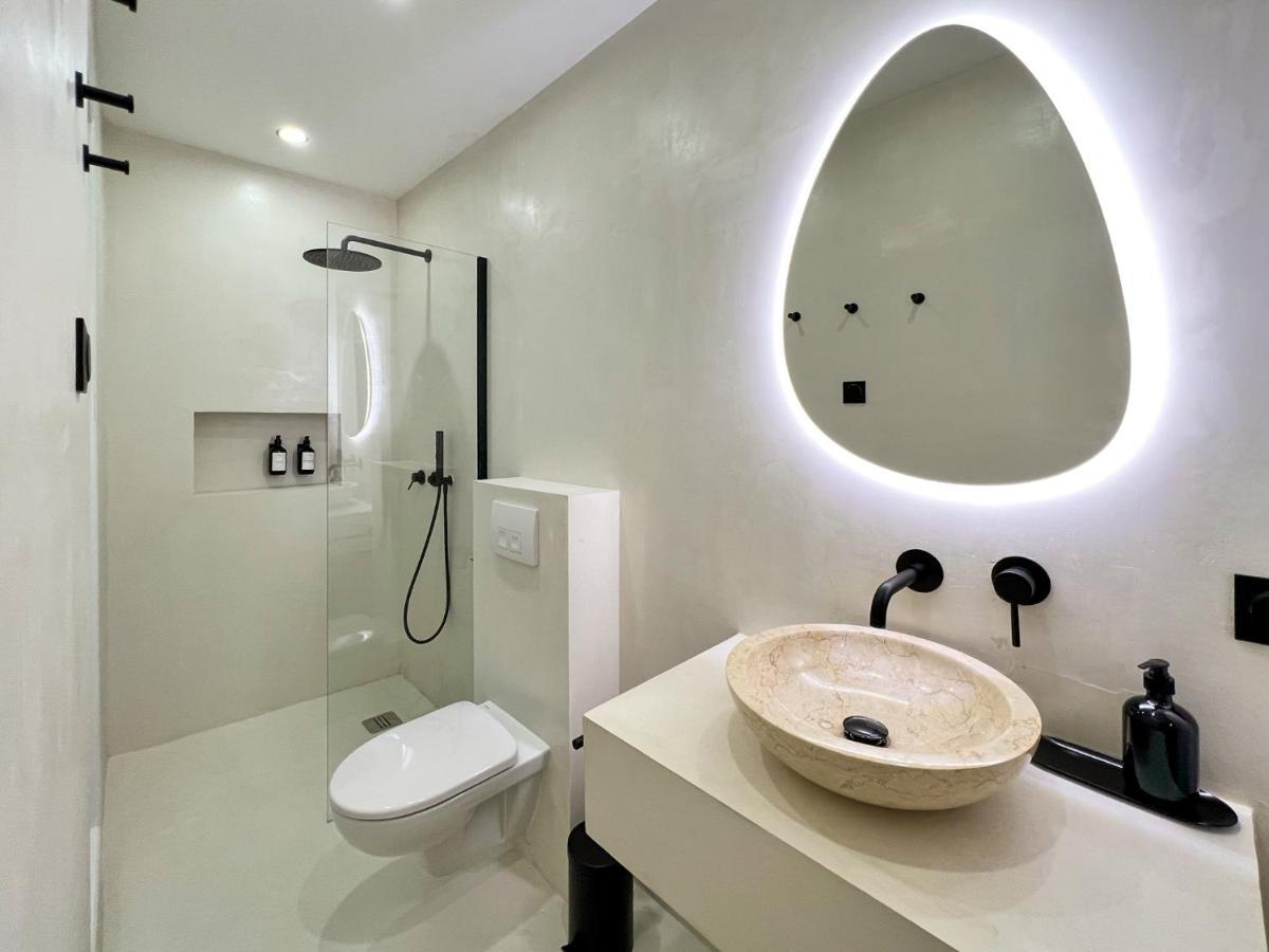 Superb Apartment Palais Royal Louvre Museum Free Netflix Paris Bagian luar foto
