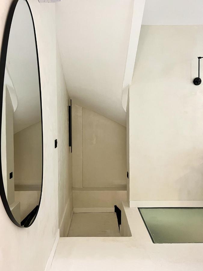 Superb Apartment Palais Royal Louvre Museum Free Netflix Paris Bagian luar foto