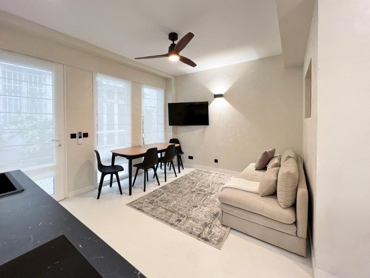 Superb Apartment Palais Royal Louvre Museum Free Netflix Paris Bagian luar foto
